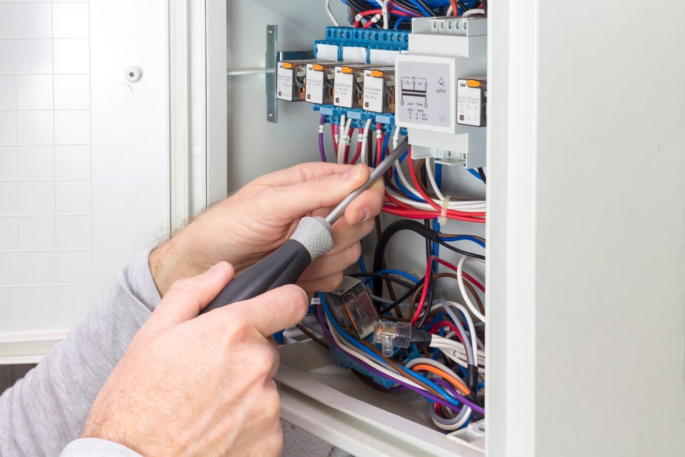 Choosing the Right Electrical Panel for Your Home: Factors to Consider